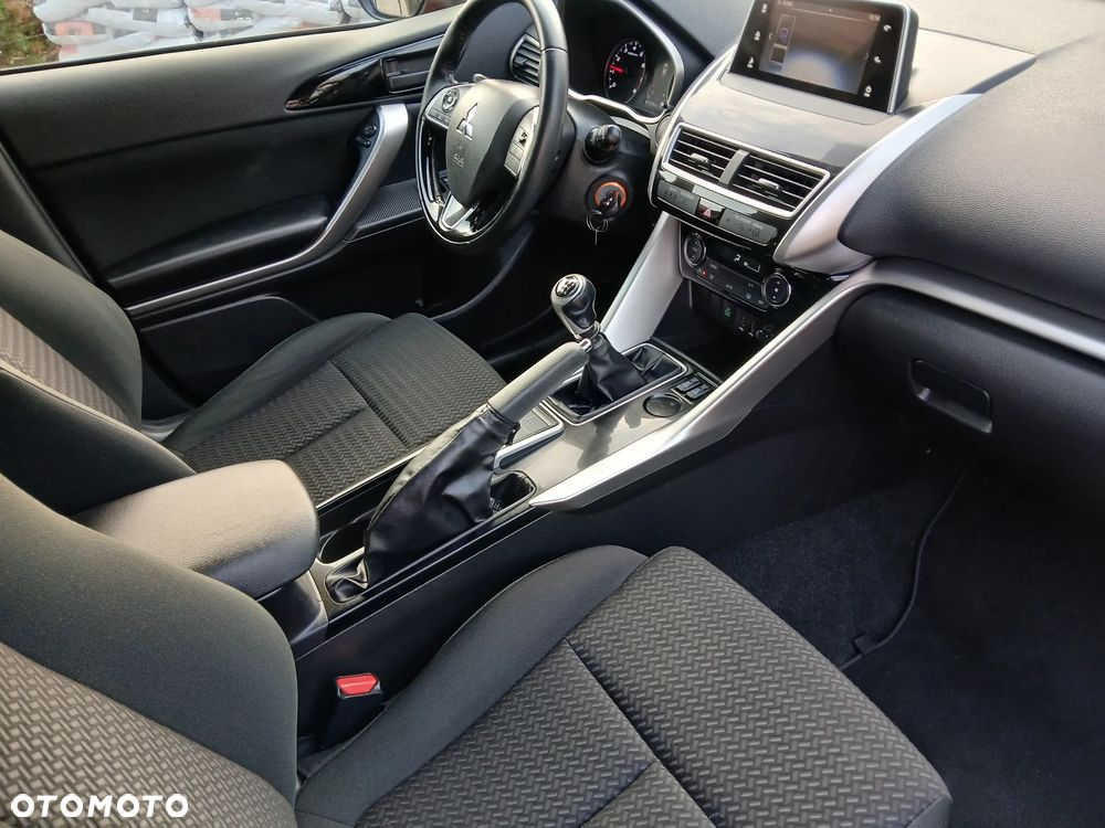Mitsubishi Eclipse Cross 1.5 T-MIVEC ClearTec 2WD Diamant Edition - 17