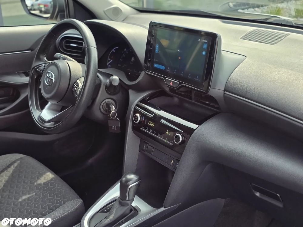 Toyota Yaris Cross Hybrid 1.5 Comfort - 18