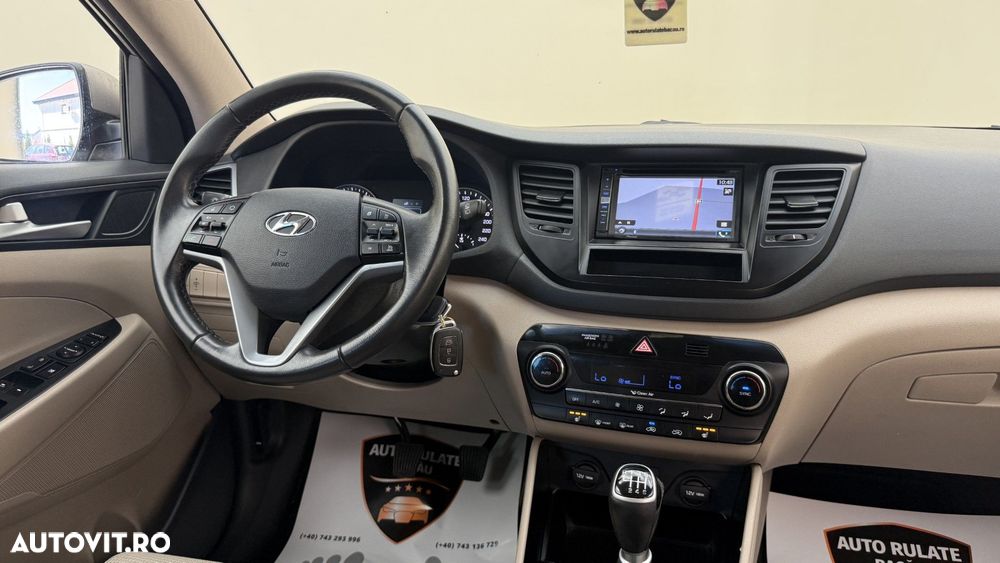 Hyundai Tucson blue 1.6 GDi 2WD Passion - 14