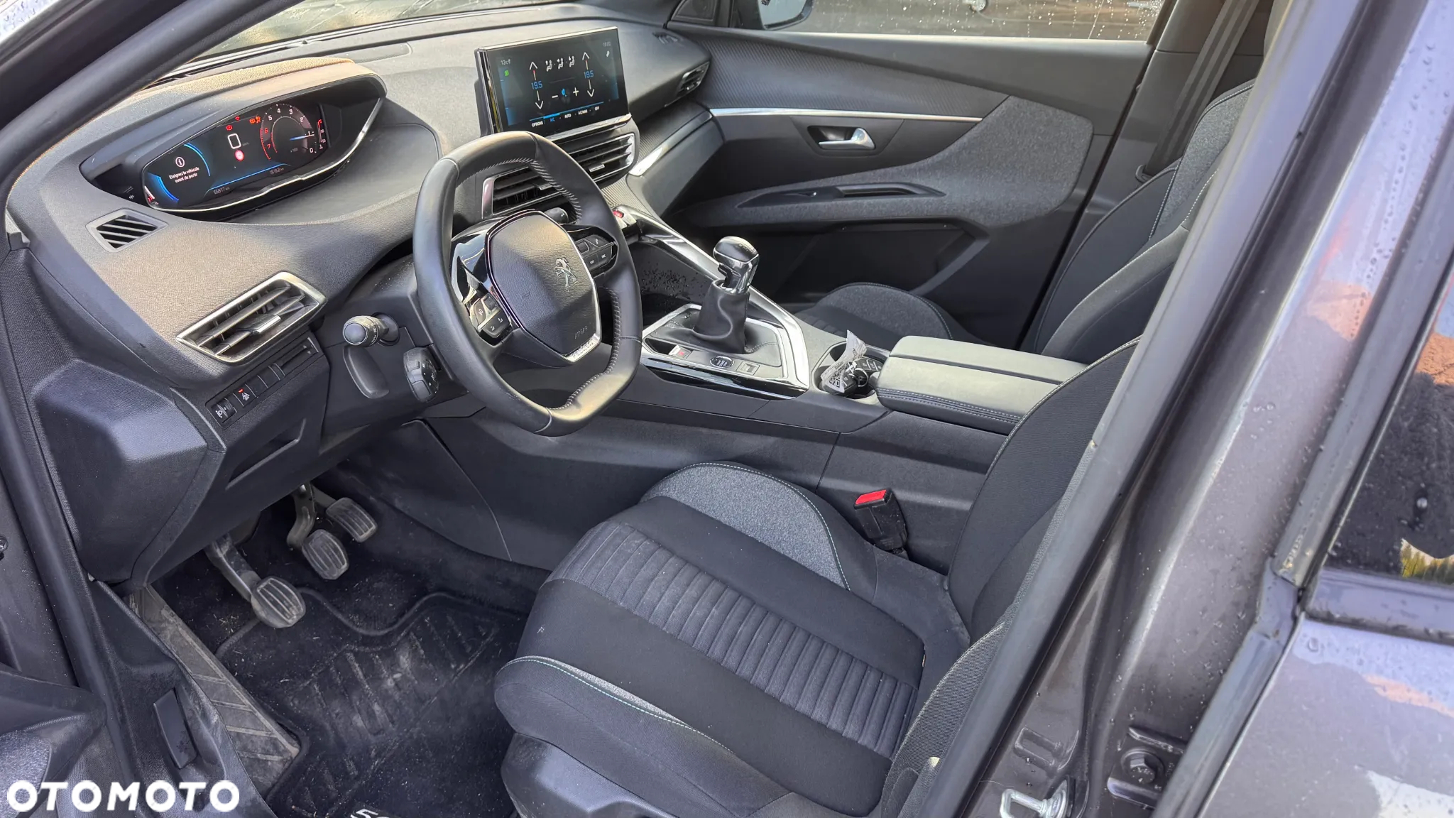 Peugeot 5008 1.2 PureTech Active S&S - 20