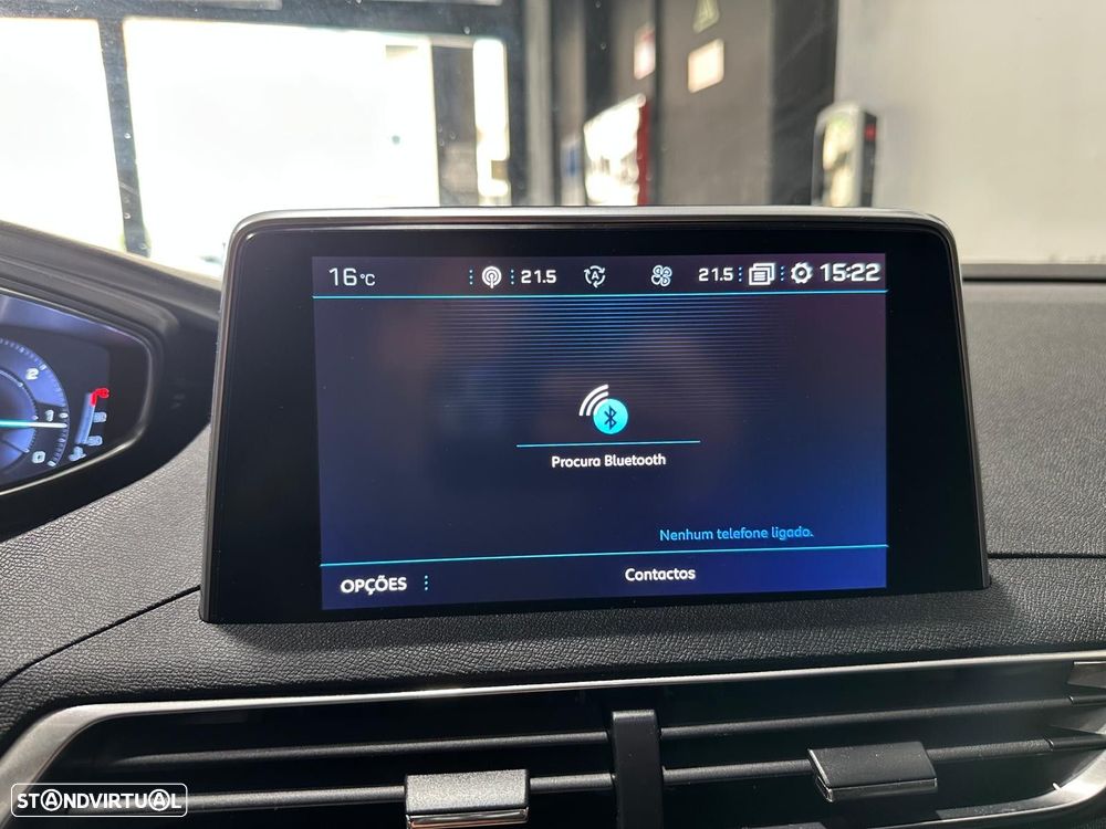 Peugeot 5008 1.5 BlueHDi Allure EAT8 - 34