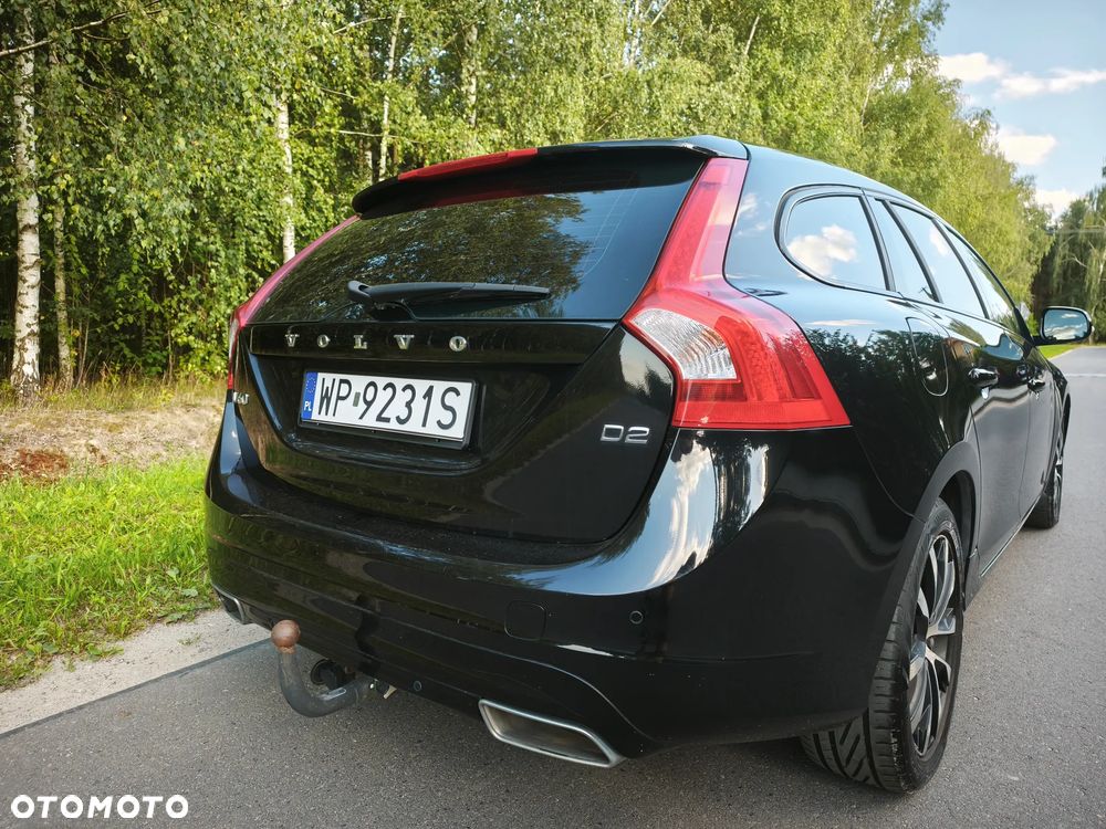Volvo V60 D2 Drive-E Dynamic Edition (Momentum) - 14