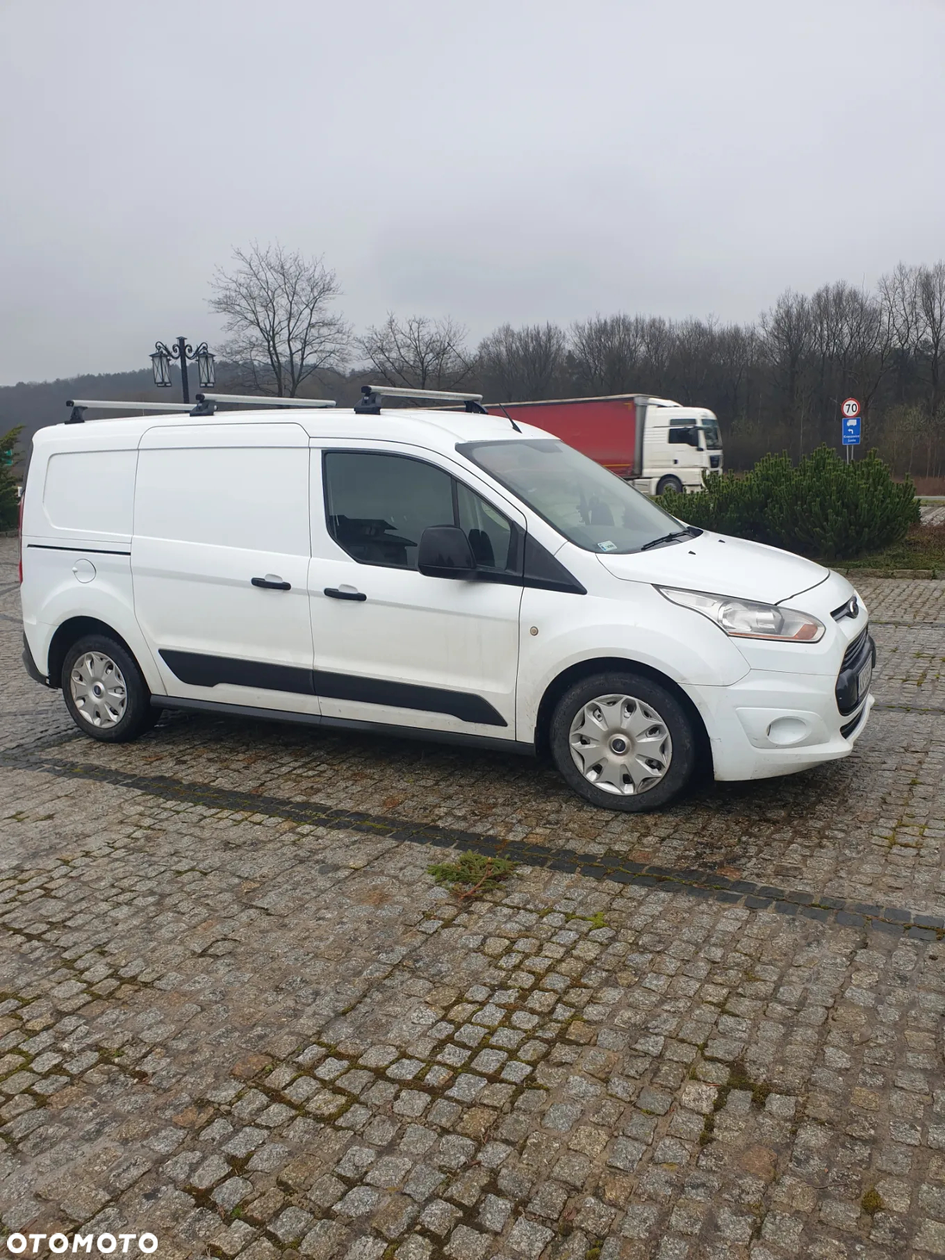 Ford Transit Connect - 4