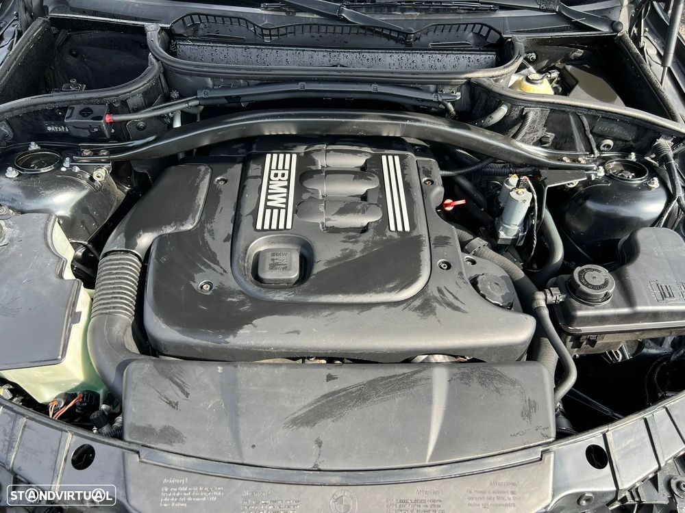 BMW X3 2.0 d SE - 17