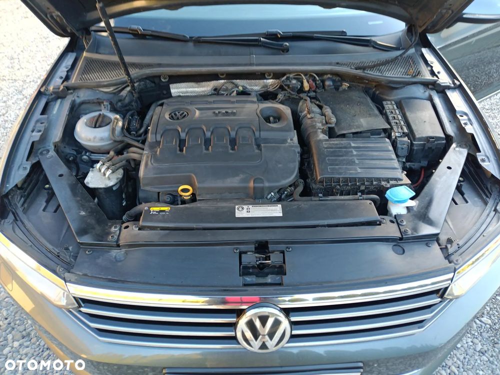 Volkswagen Passat 2.0 TDI BMT Highline DSG - 32