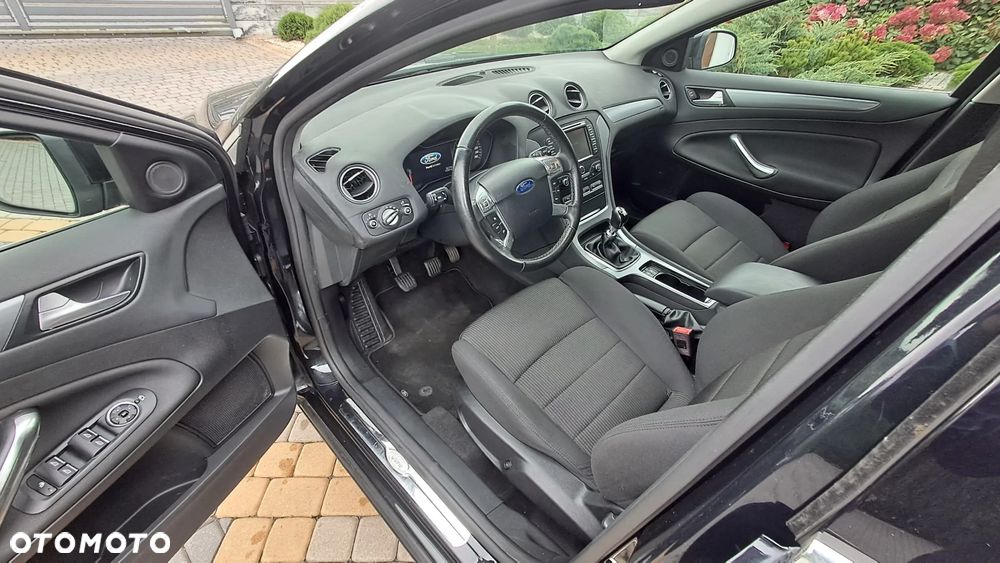 Ford Mondeo 2.0 TDCi Titanium - 3
