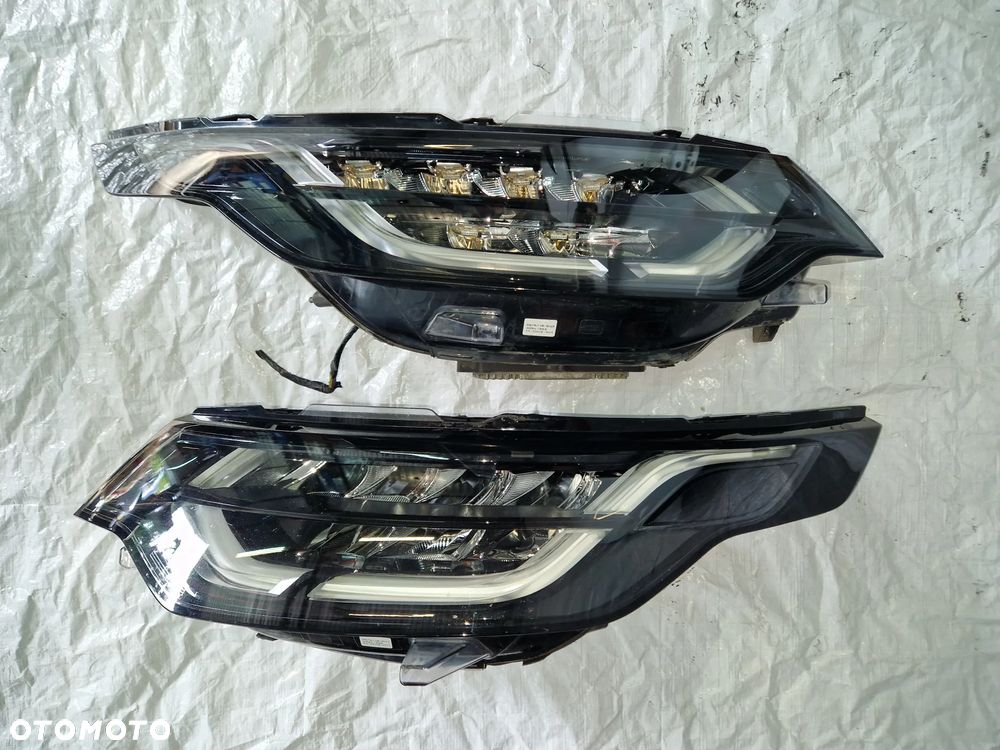 Land Rover Discovery V L462 Kompletny Przód Auta full led Europa kolor Fuji white LRC867 - 12