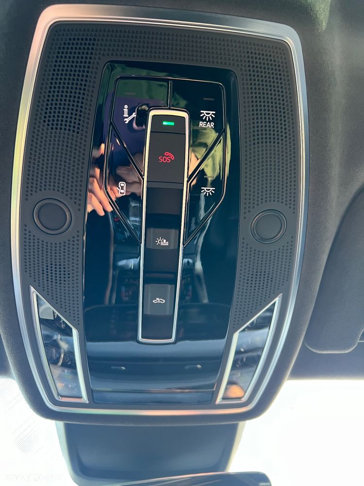 Audi A8 L 55 TFSI mHEV Quattro Tiptr - 35