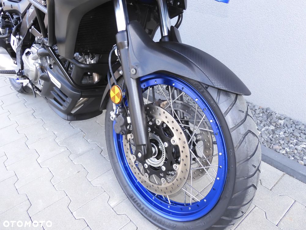 Suzuki V-STROM - 3