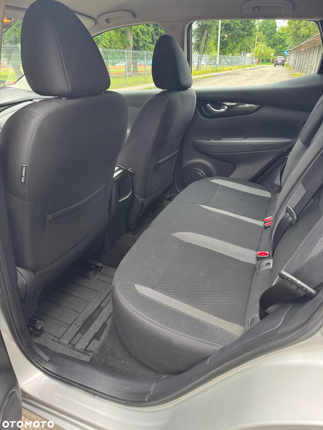 Nissan Qashqai 1.3 DIG-T Acenta - 17