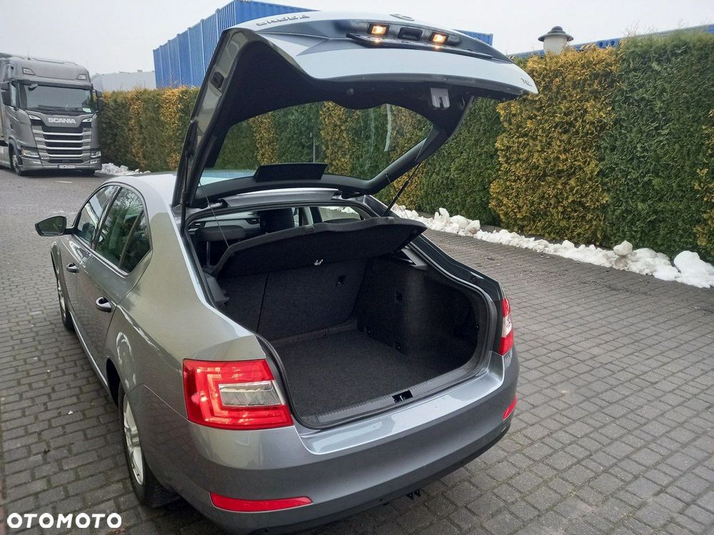 Skoda Octavia 1.6 TDI Green tec Elegance - 22