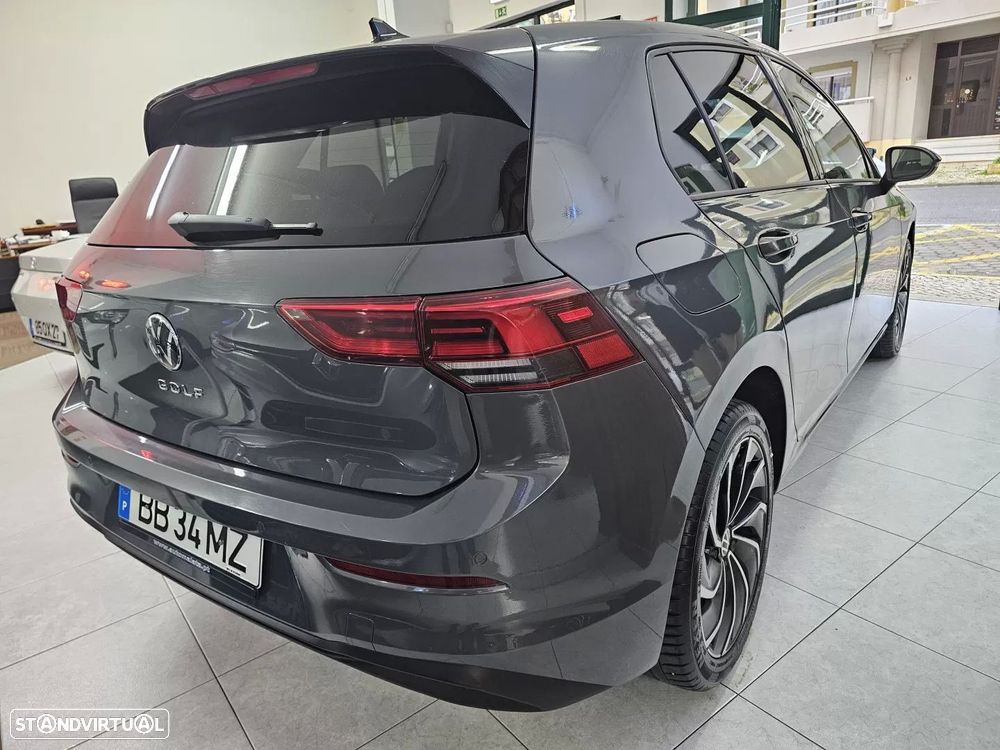 VW Golf 1.0 TSI Sportline - 24