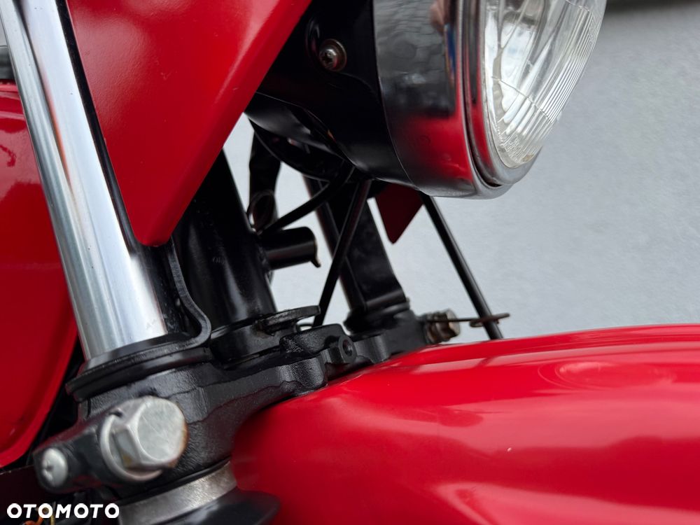 Suzuki DR - 19