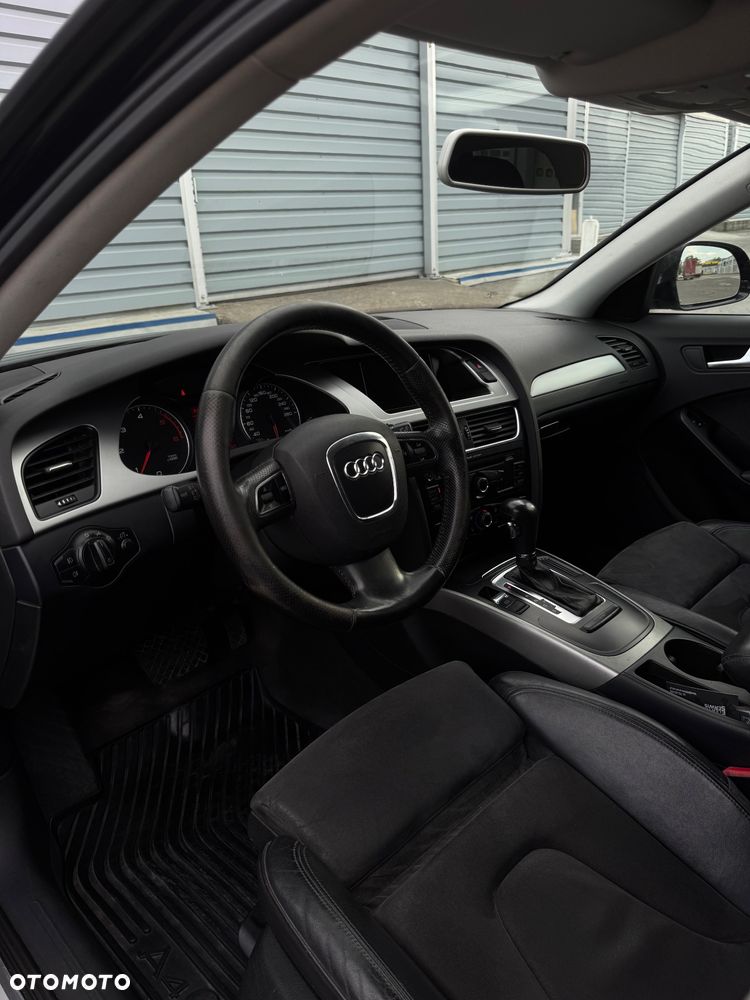 Audi A4 Avant 2.0 TDI Multitronic - 11