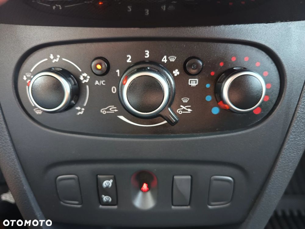 Dacia Sandero Stepway TCe 90 Prestige - 22