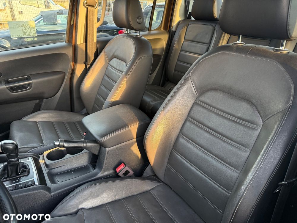 Volkswagen Amarok - 10