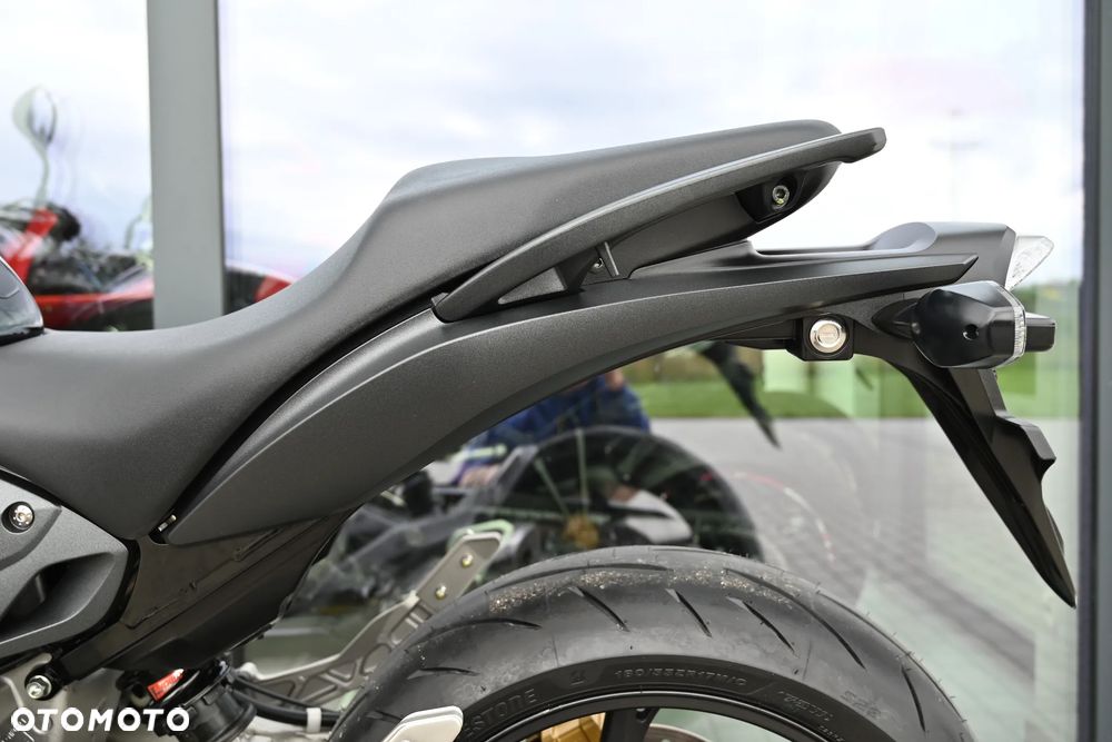 Honda Hornet - 15