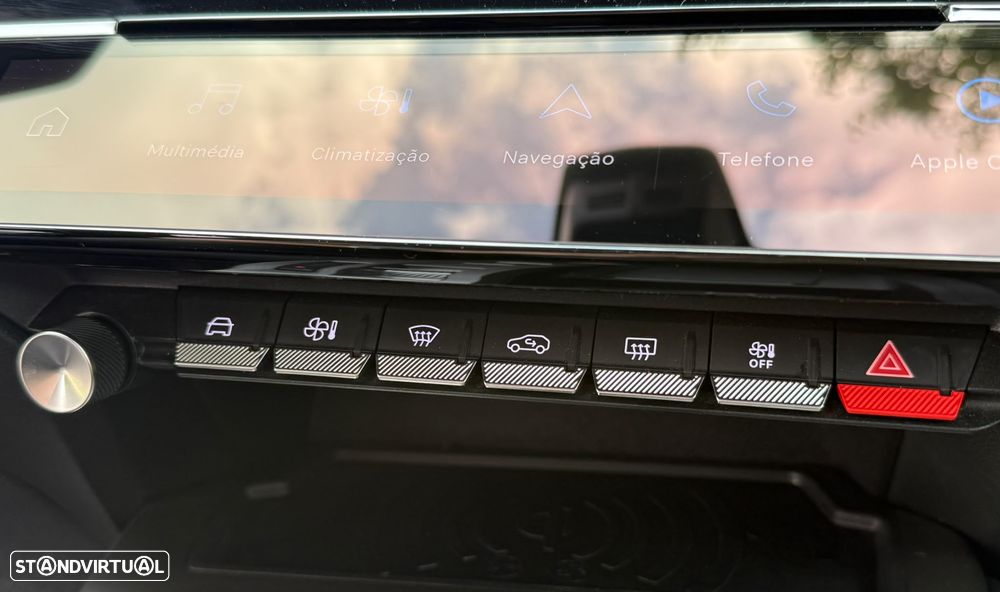 Peugeot 408 HYBRID 136 e-DSC6 Allure - 31