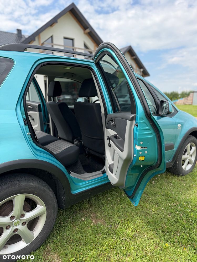 Suzuki SX4 - 16