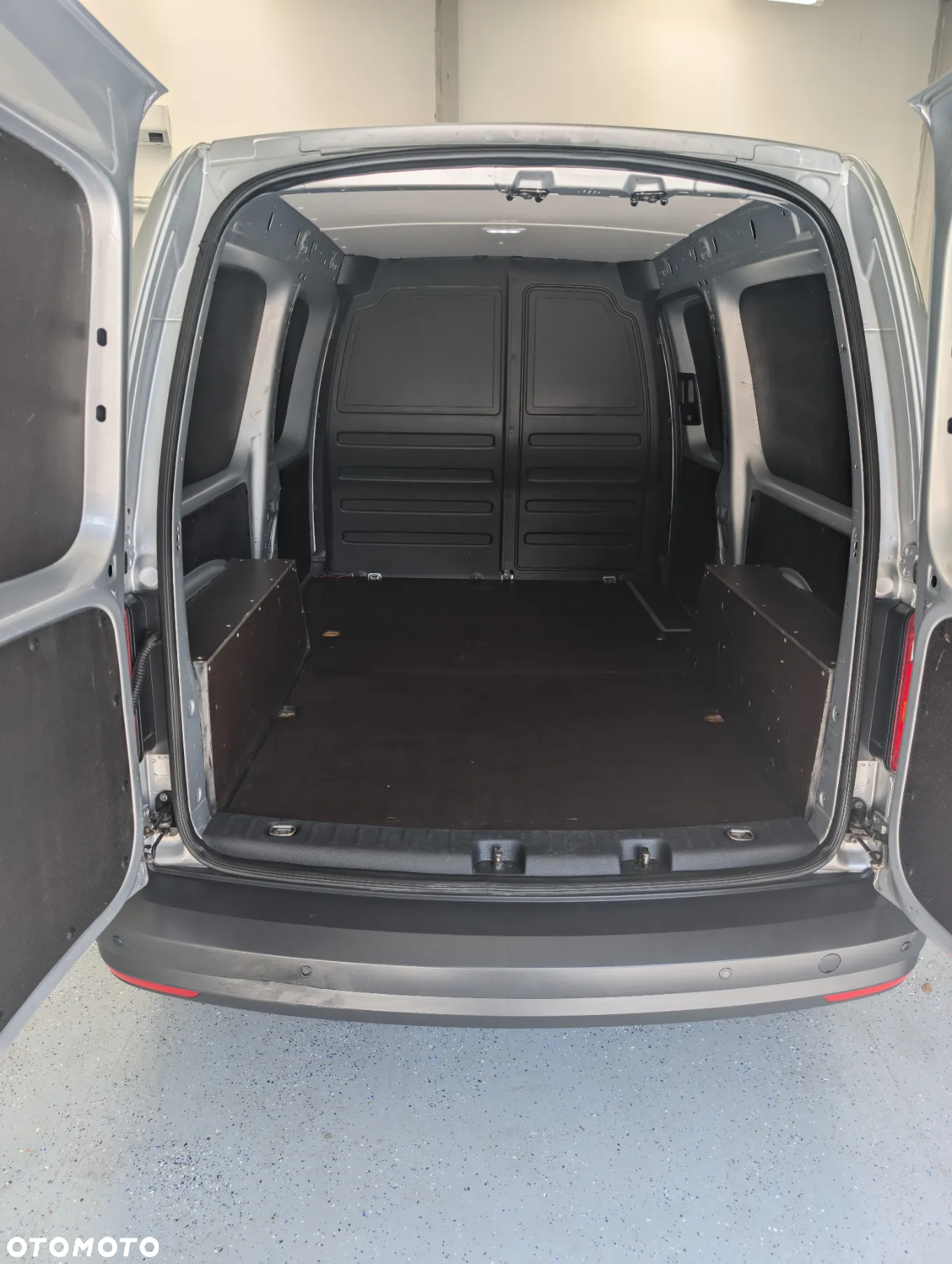 Volkswagen Caddy LONG - 6