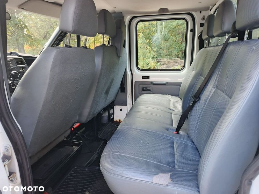 Ford Transit - 21