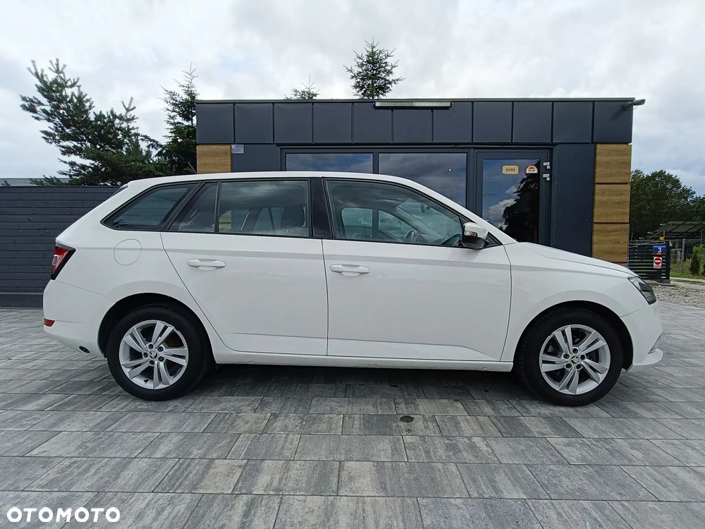 Skoda Fabia 1.0 Ambition Plus - 6