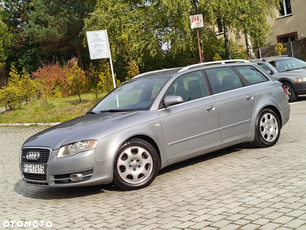 Audi A4 - 1