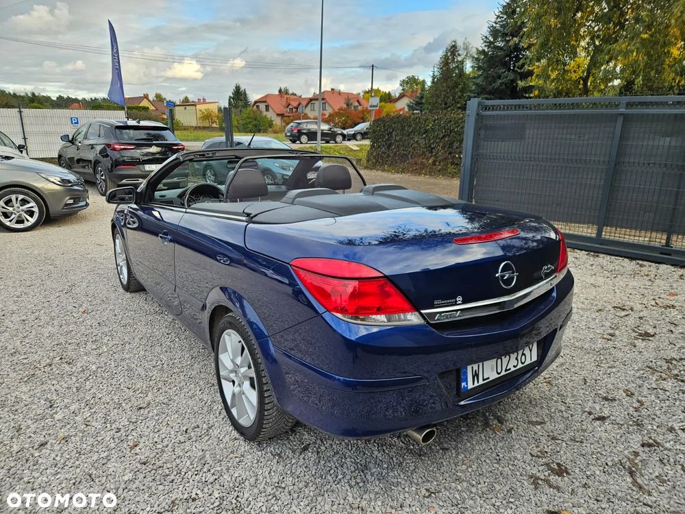 Opel Astra 1.8 Cosmo - 19