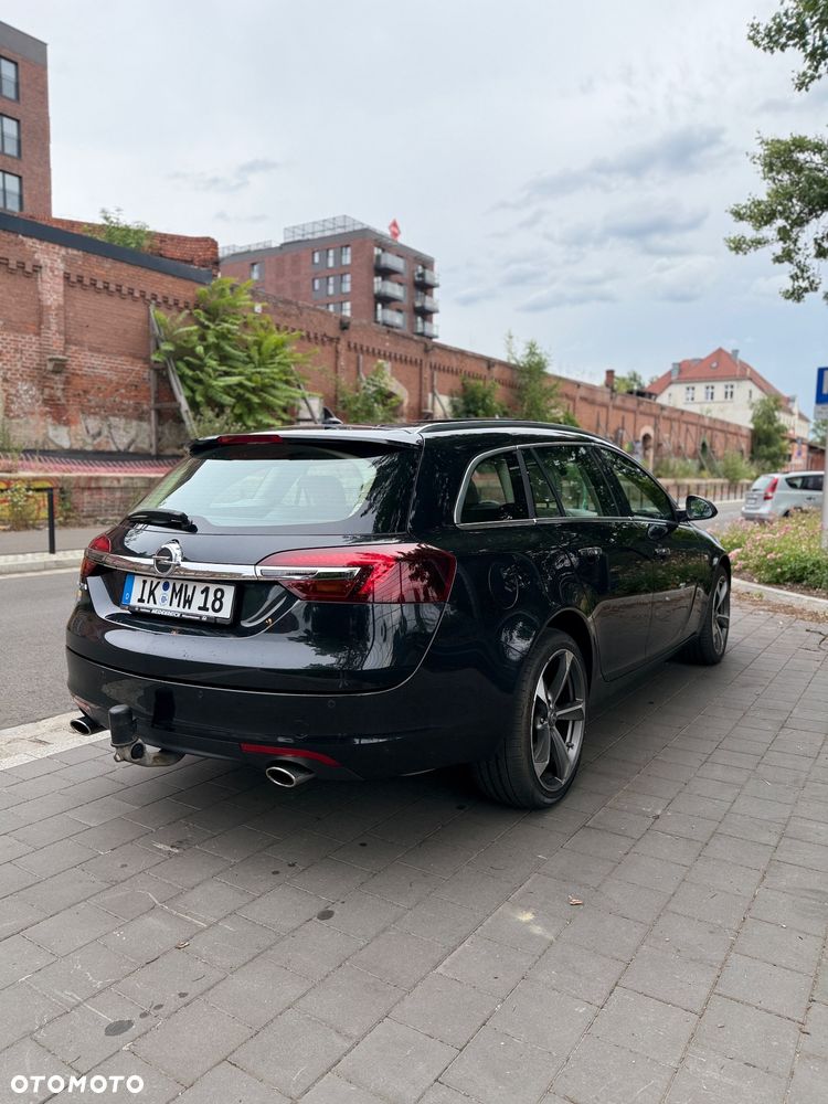 Opel Insignia 2.0 Turbo 4x4 Sport - 9