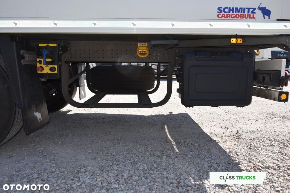 Schmitz Cargobull SKO FP 60 ThermoKing SLXi 300 - 12