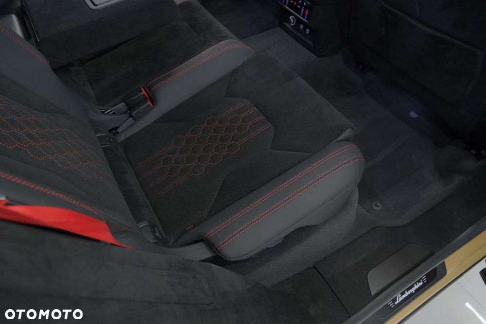 Lamborghini Urus - 27