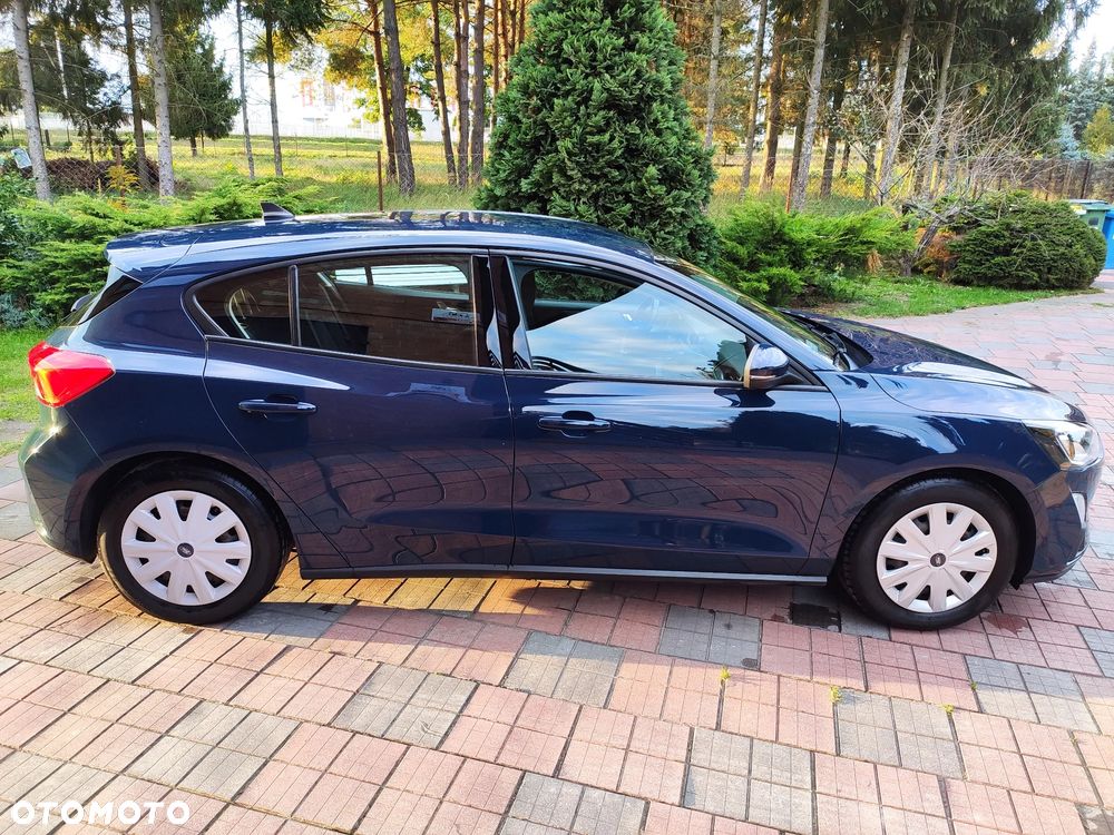Ford Focus 1.0 EcoBoost Trend Edition - 6