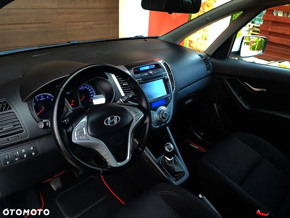 Hyundai ix20 - 21