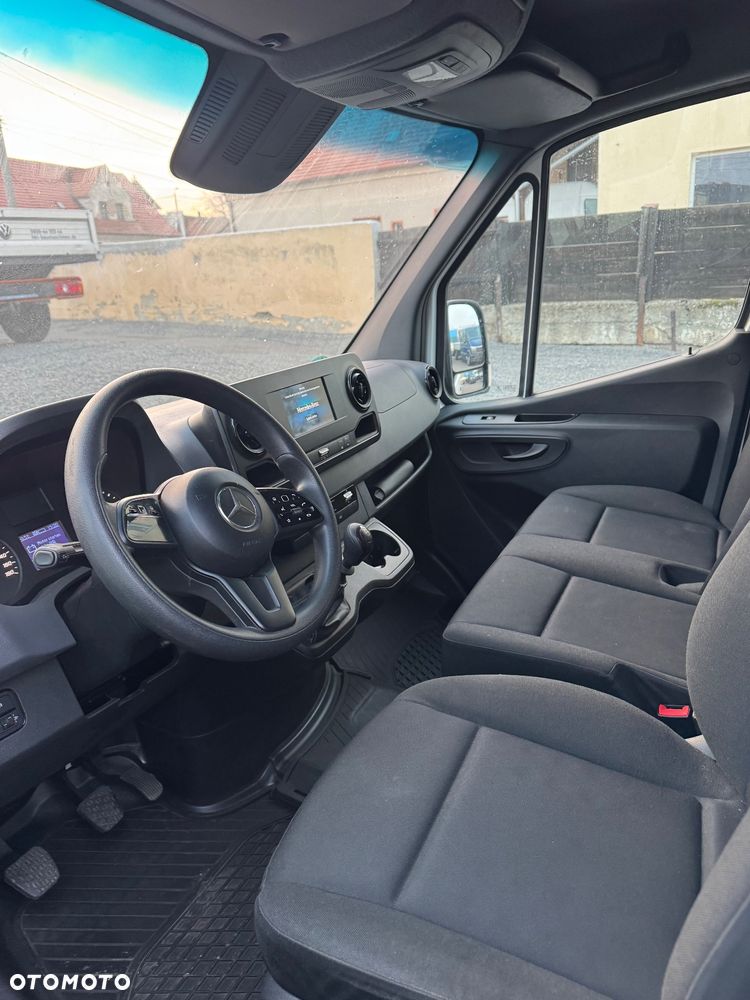 Mercedes-Benz Sprinter max - 4