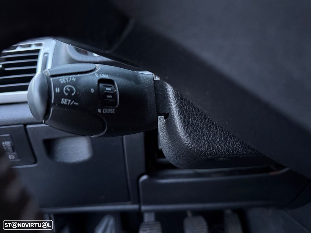 Peugeot 407 1.6 HDi WIP Com - 14