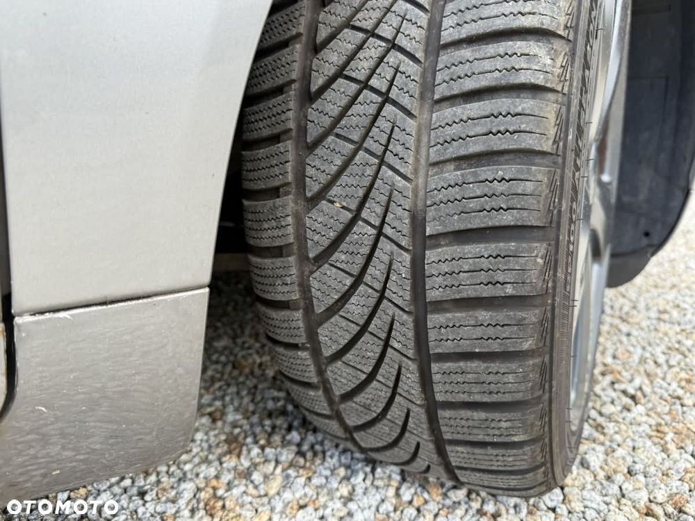 Audi A4 Limousine - 14