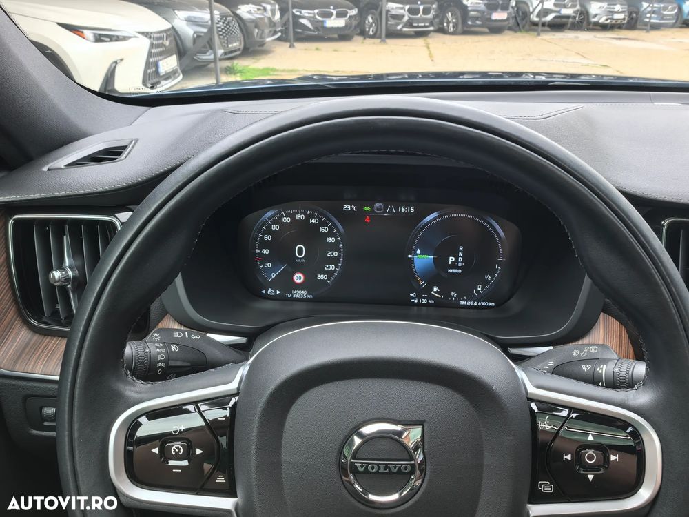 Volvo XC 60 T6 AWD Recharge Geartronic Inscription - 21