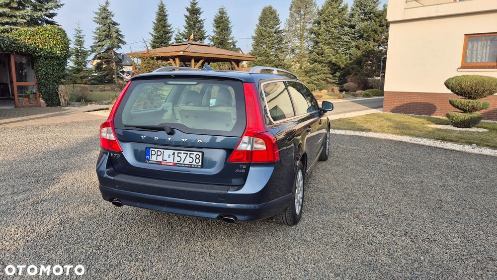 Volvo V70 T6 AWD Momentum - 8