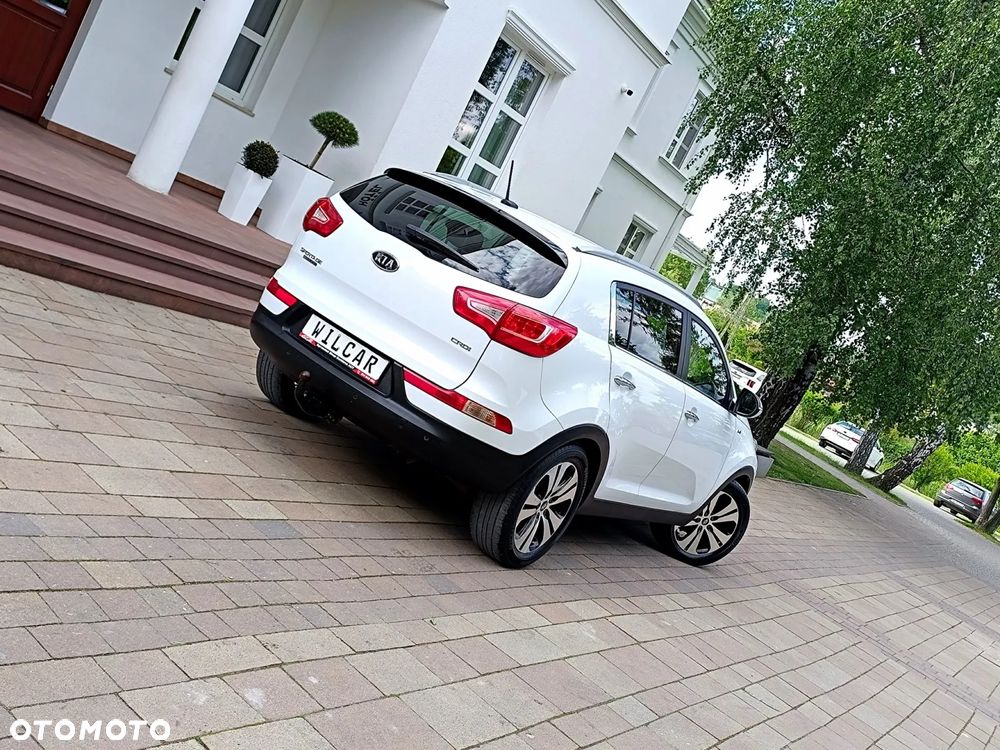 Kia Sportage 2.0 CRDI 4WD Automatik Dream-Team Edition - 38