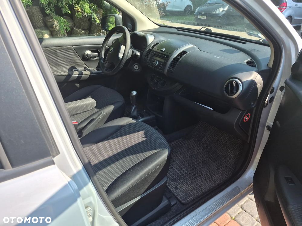 Nissan Note 1.6 Tekna - 5