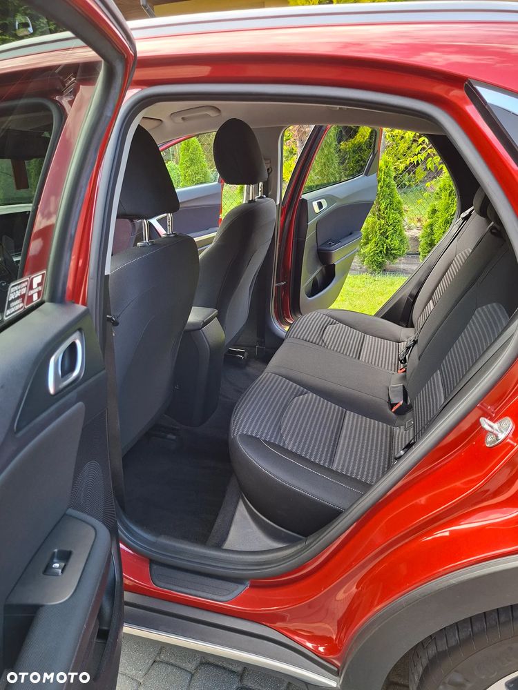Kia XCeed 1.5 T-GDI M - 11