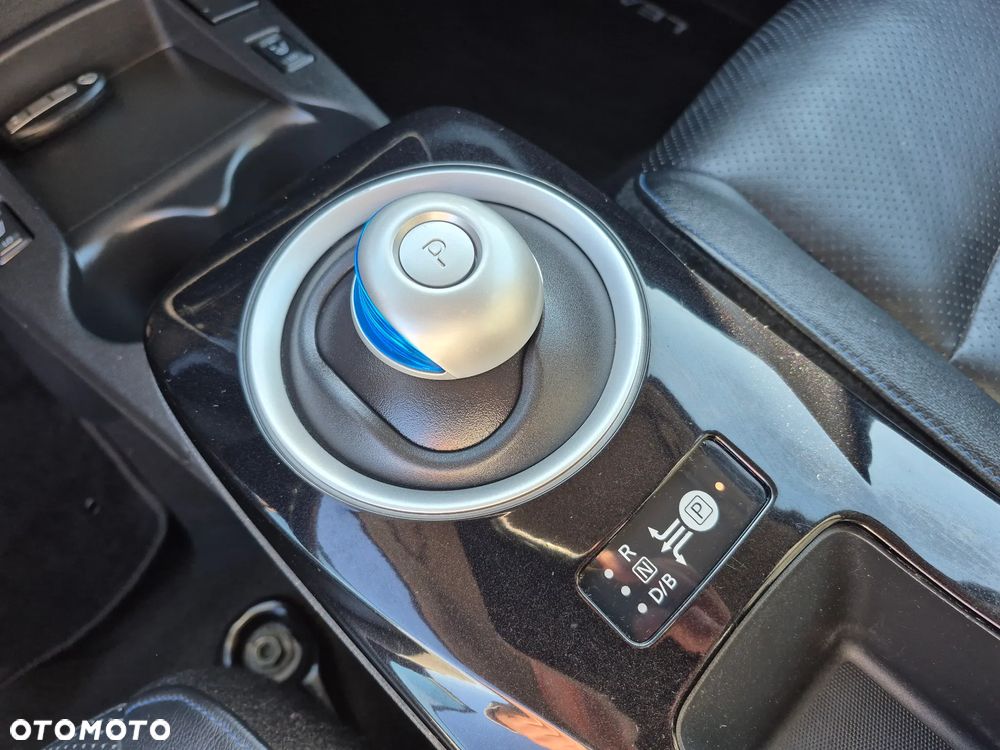 Nissan Leaf 24kWh Tekna - 22