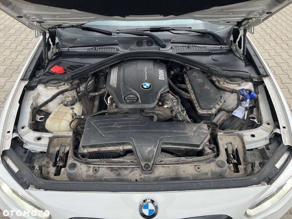 BMW Seria 1 120d - 18