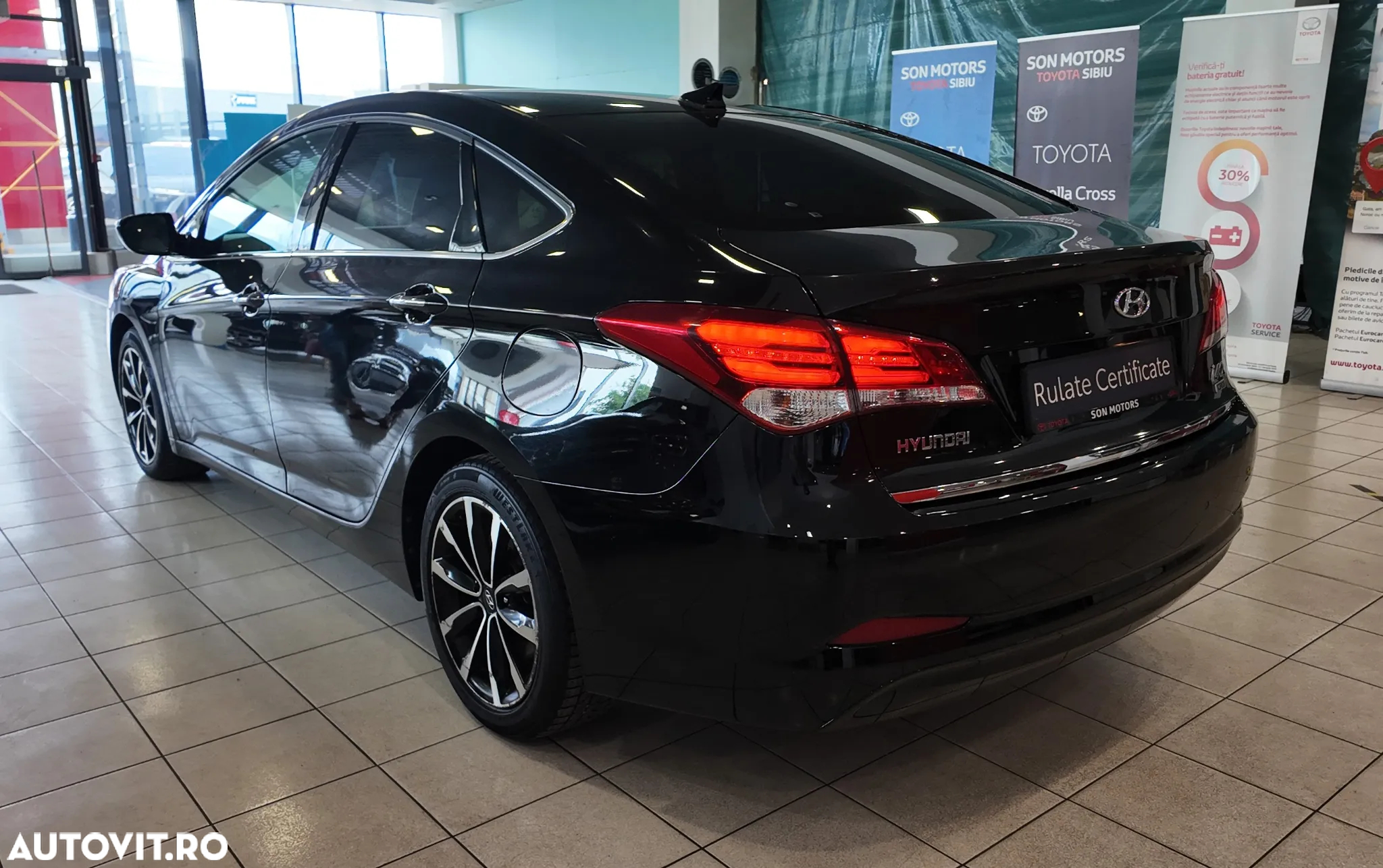 Hyundai i40 1.6 CRDI 7DCT Supreme Pack+ - 4