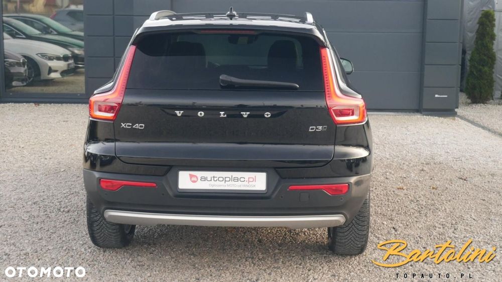 Volvo XC 40 - 6
