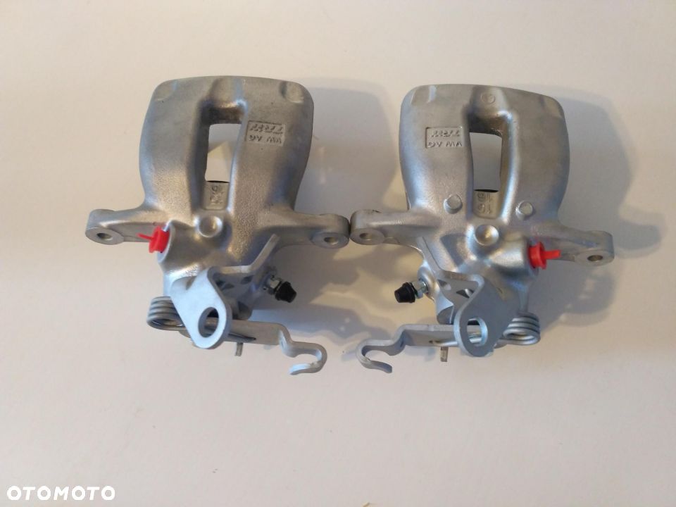 Zacisk tył Lewy Prawy Volkswagen Golf V Touran Jeeta III - 4