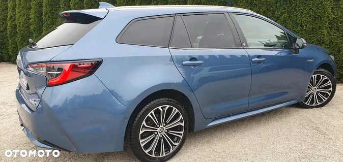 Toyota Corolla 1.8 Hybrid Executive - 9
