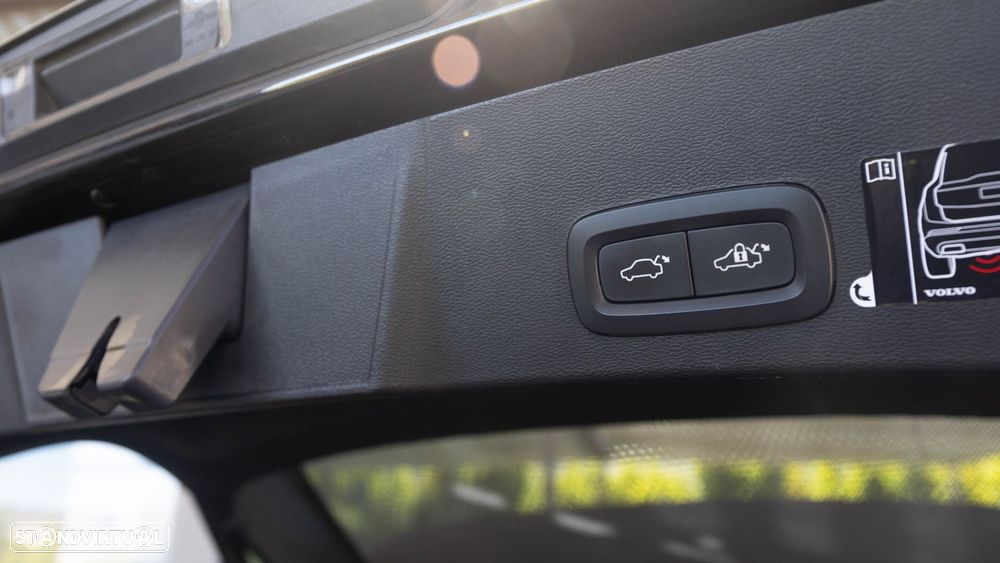 Volvo XC 40 1.5 T5 PHEV Inscription Expression - 11