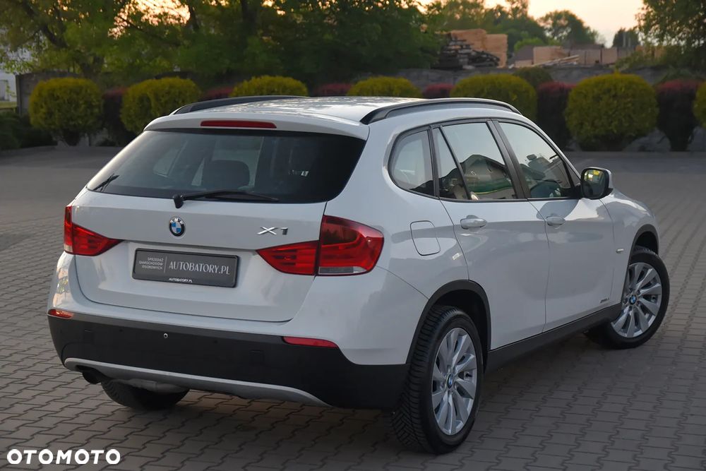 BMW X1 sDrive18i - 19