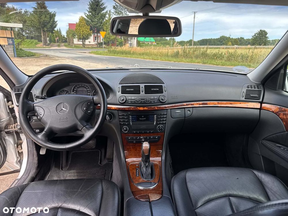 Mercedes-Benz Klasa E - 9
